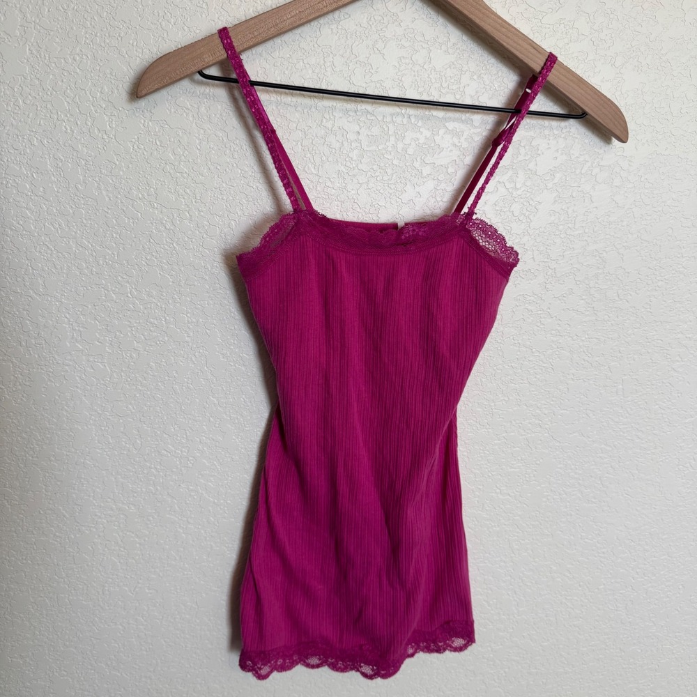 Y2K Coquette SO Wear It Declare It Lace Layering Cami Small Pink